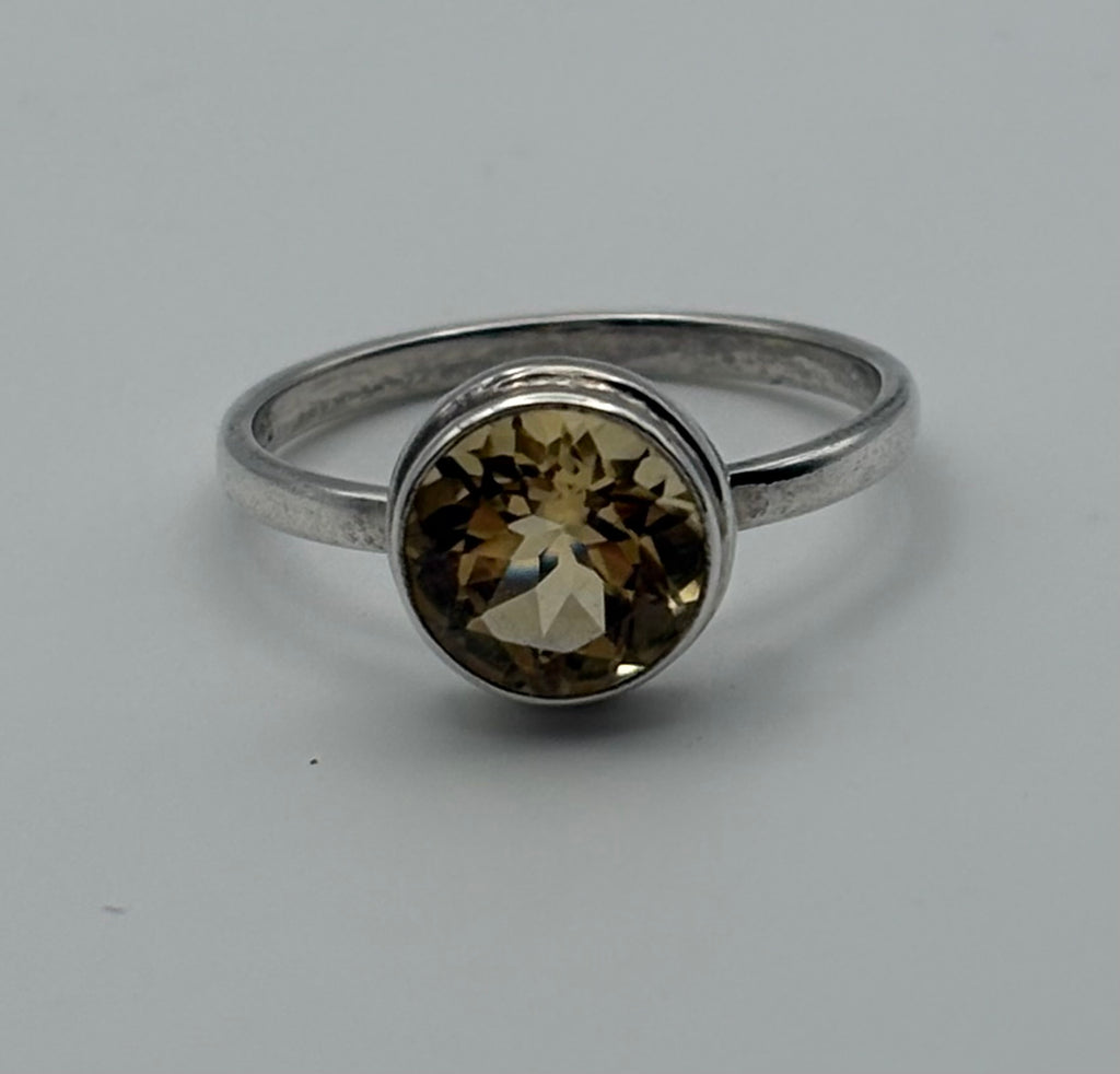 Silver Rings - Front Counter