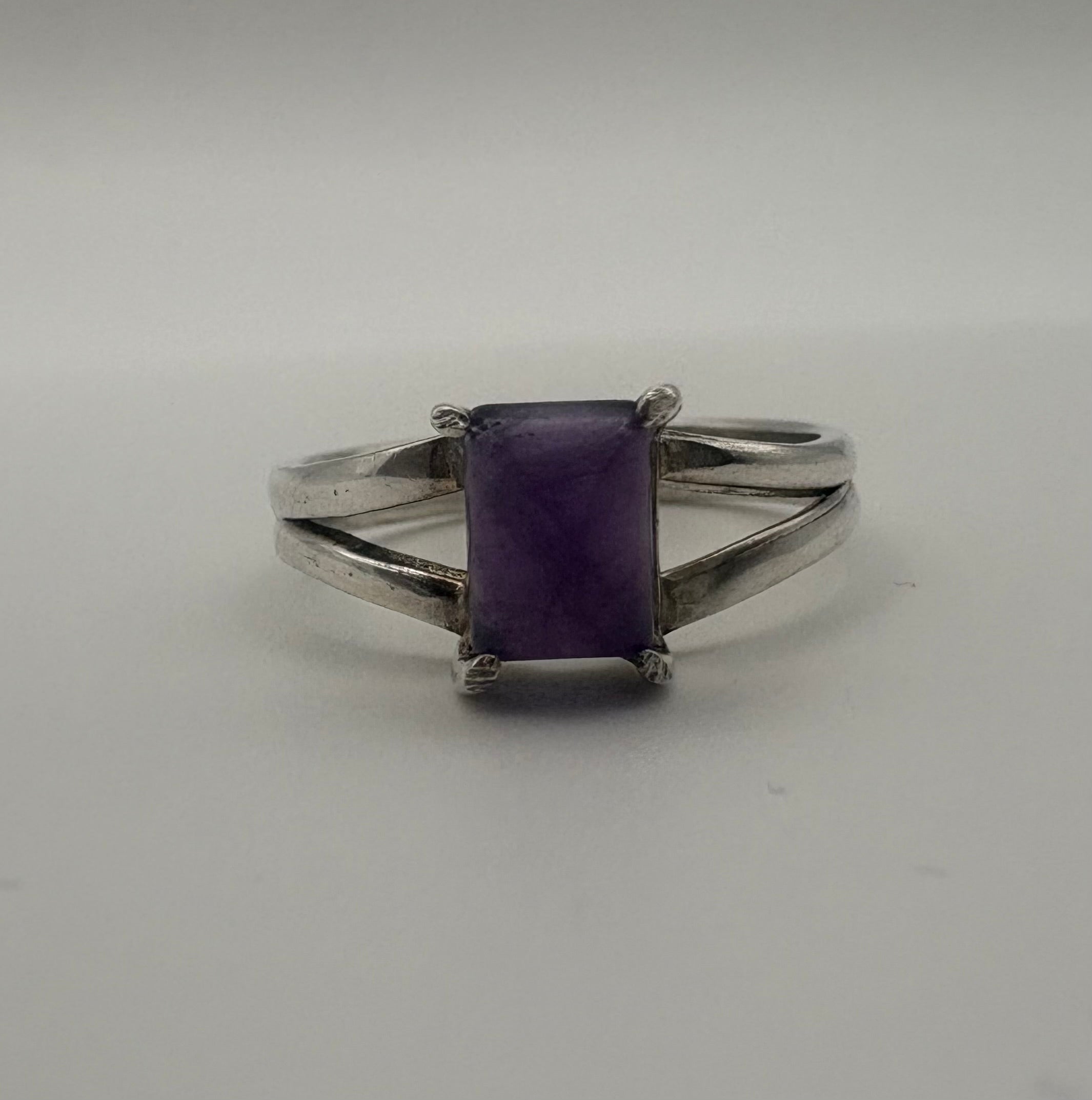 Silver Rings - Front Counter