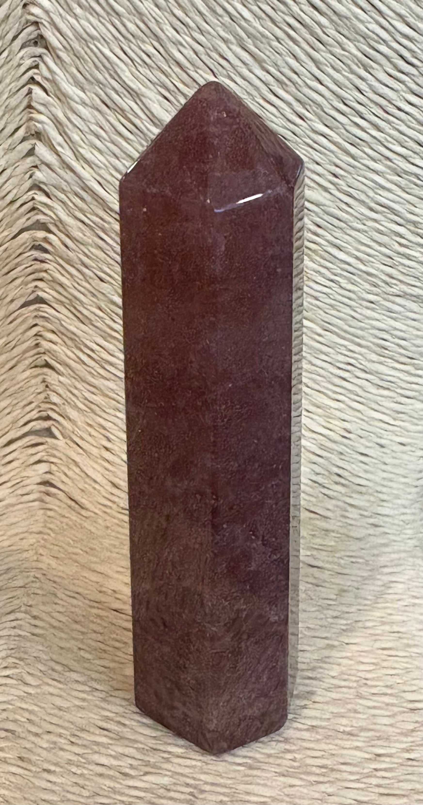 Strawberry Quartz Generator 9cm